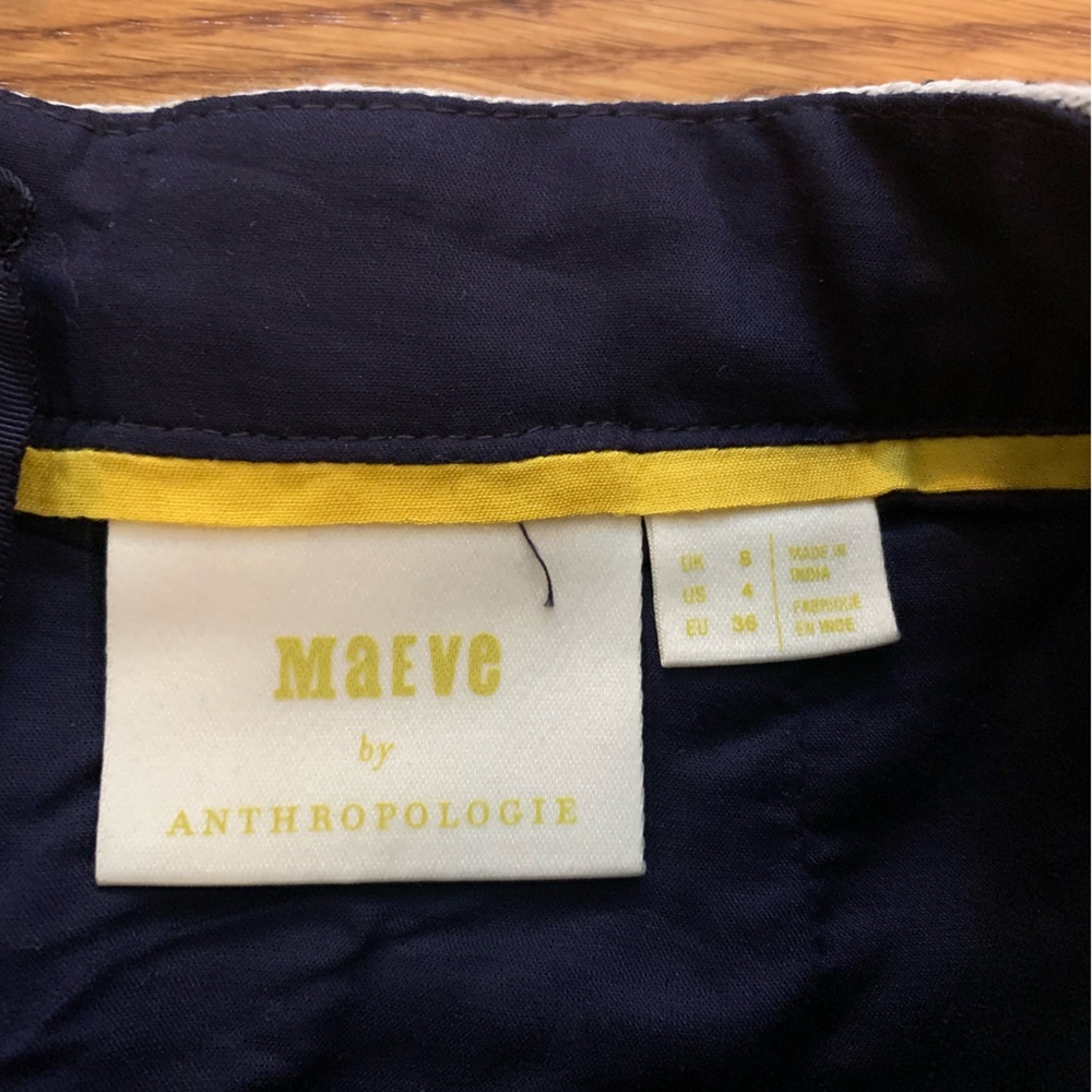 Maeve by Anthropologie Embroidered Navy and White Skirt Size 4 - Picture 4 of 4